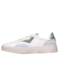 Sneakers in pelle e tessuto 