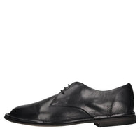 Stringate in pelle 