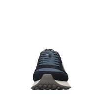 Sneakers in camoscio e tessuto 