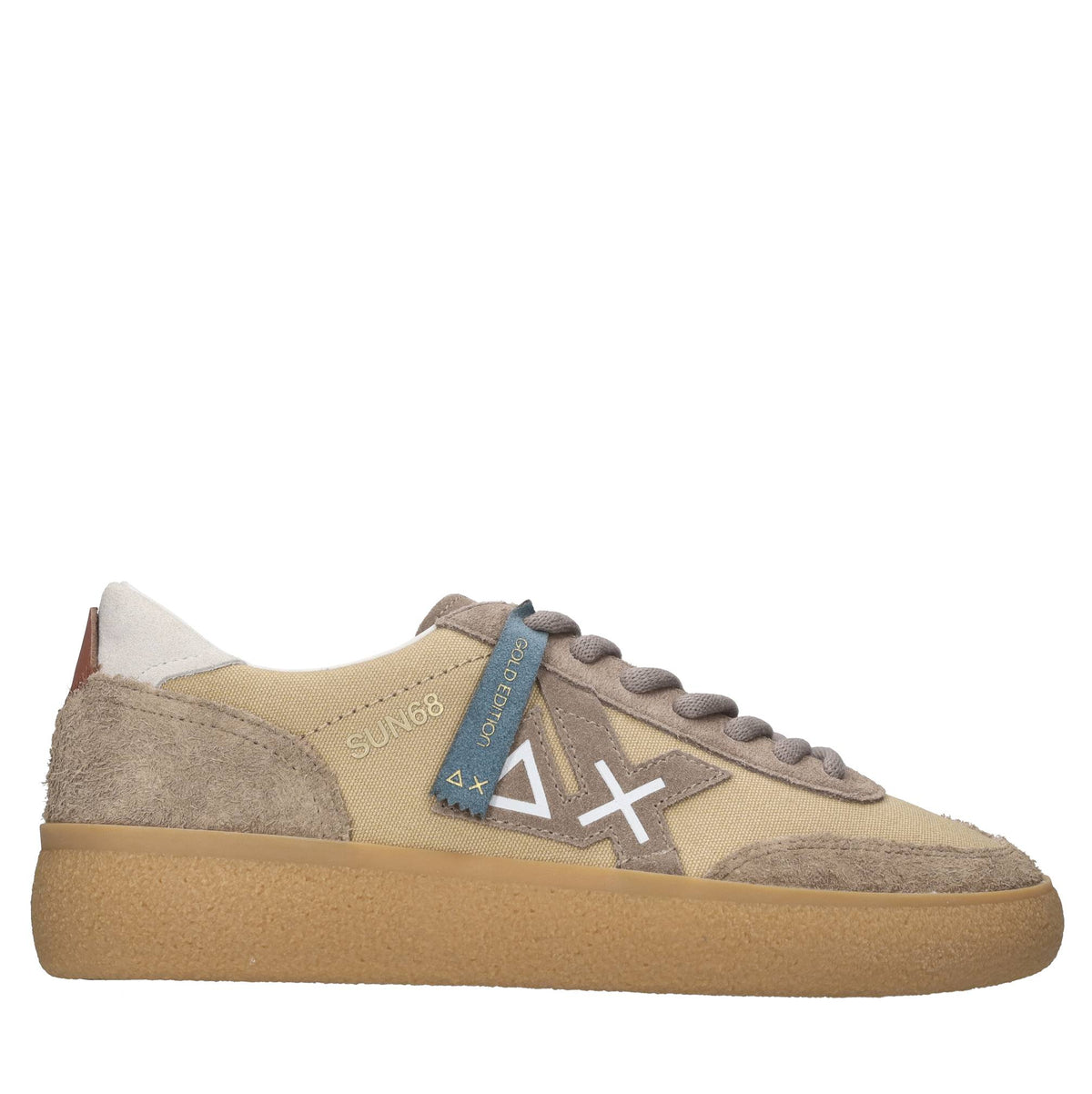 Sneakers in camoscio e tessuto 