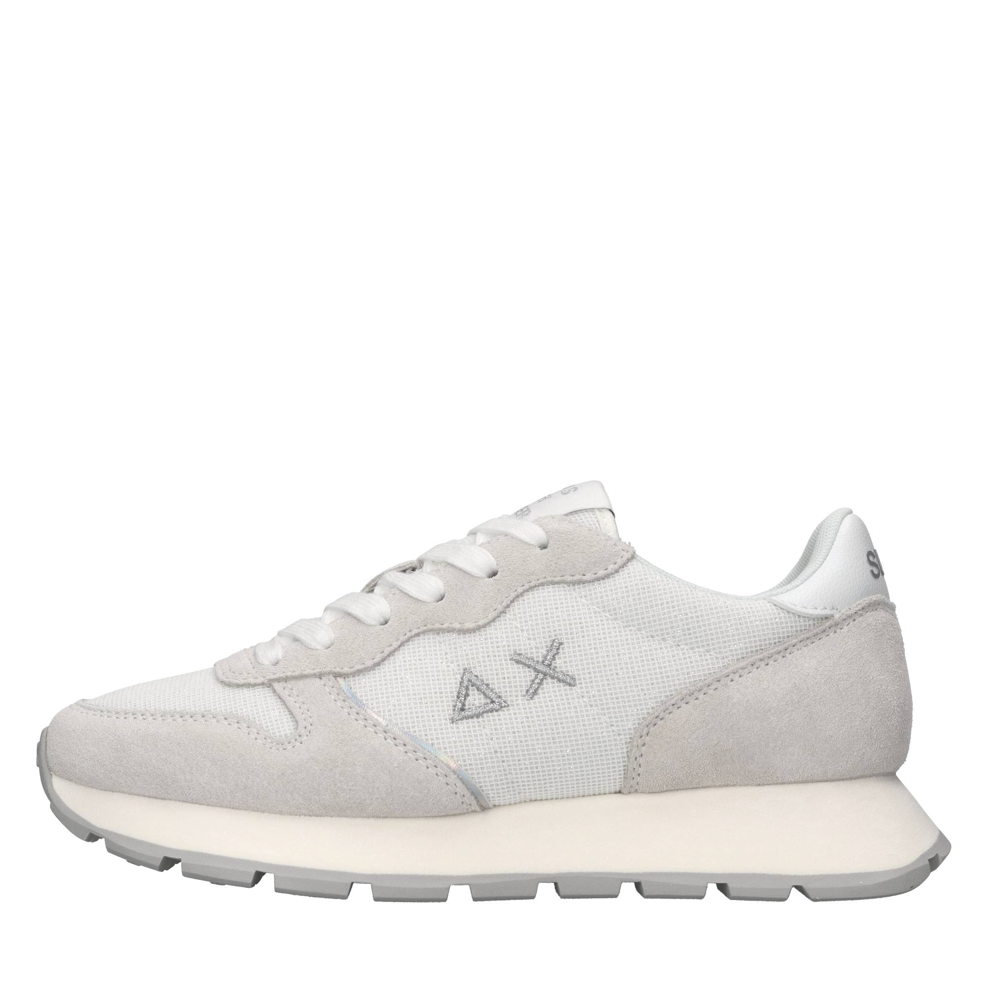Sneakers in camoscio ecopelle e tessuto 