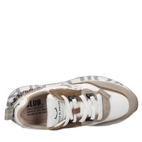 Sneakers in camoscio tessuto e borchie 
