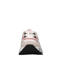 Sneakers in camoscio e tessuto 