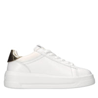 Sneakers in pelle, ecopelle ed altre materie 
