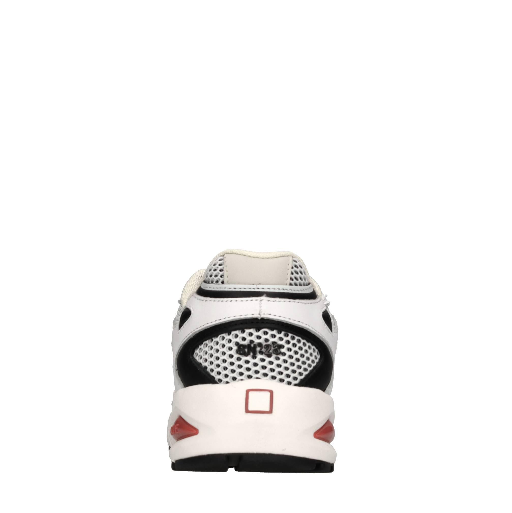 Sneakers in pelle e tessuto 