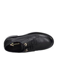 Stringate in pelle 