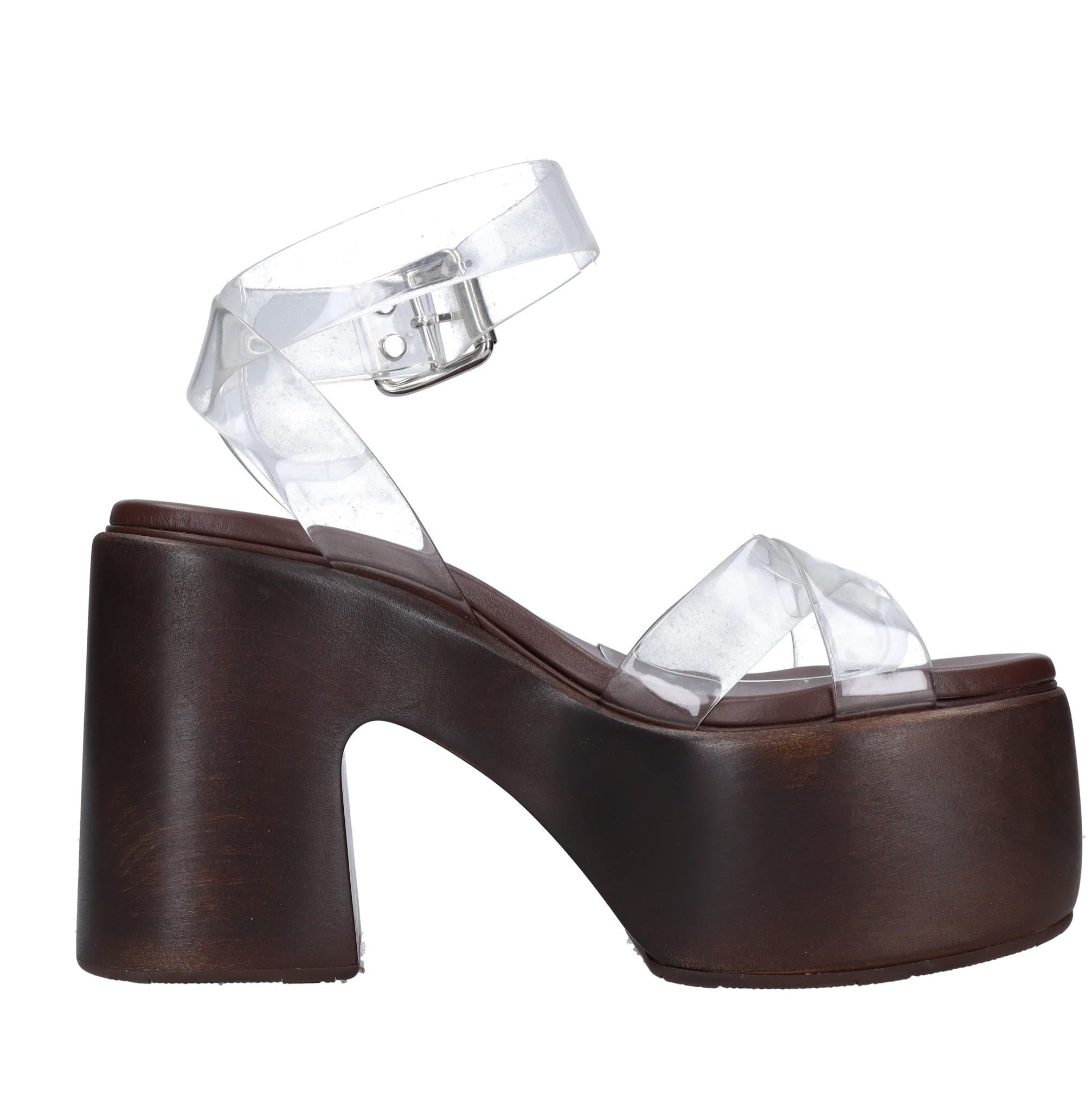 Sandali in plexi 