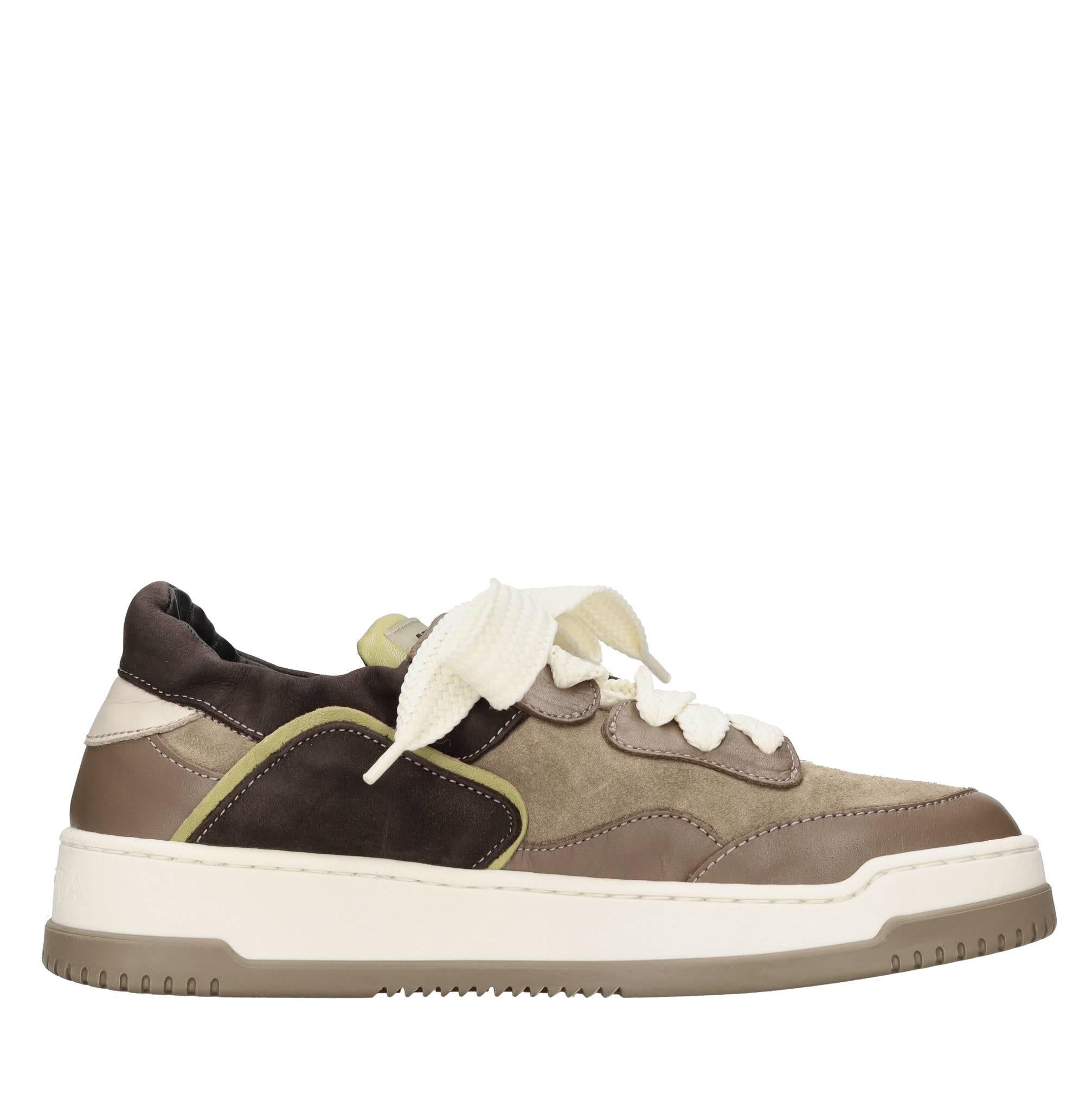Sneakers in pelle e camoscio 