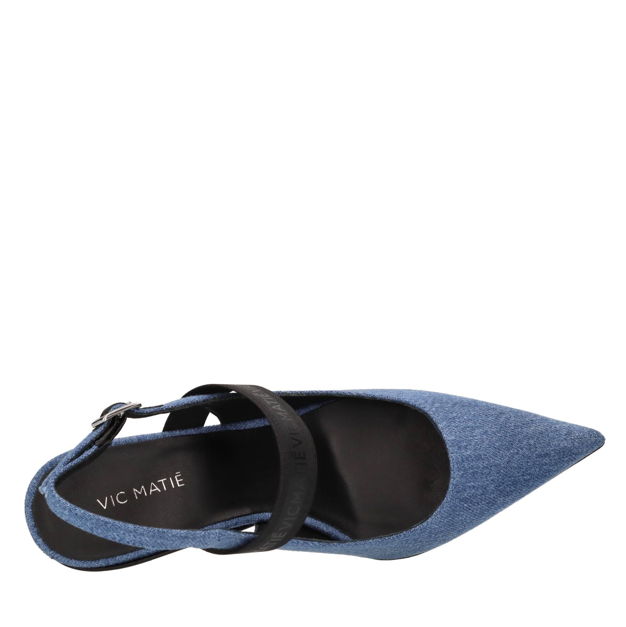 Décolleté slingback in denim 