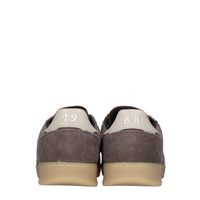 Sneakers in camoscio ed ecopelle 