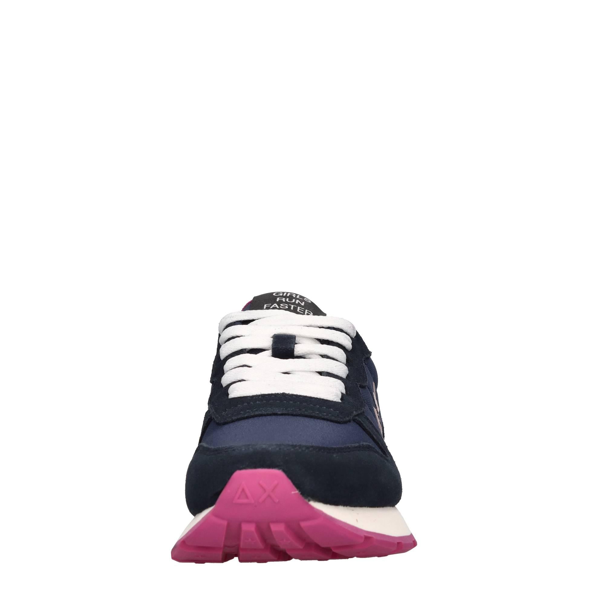 Sneakers in camoscio e tessuto 
