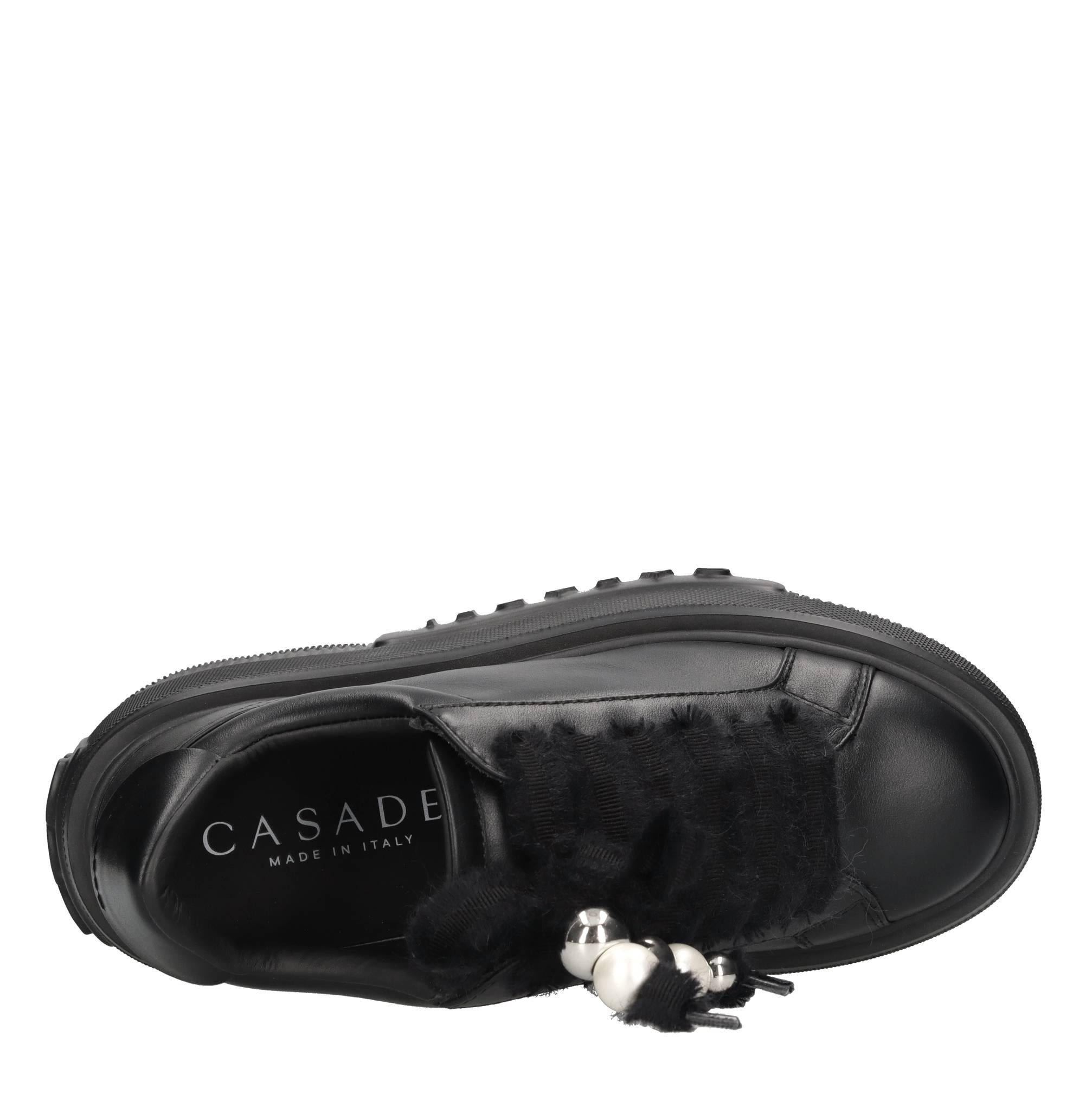 Sneakers modello Nexus in pelle 