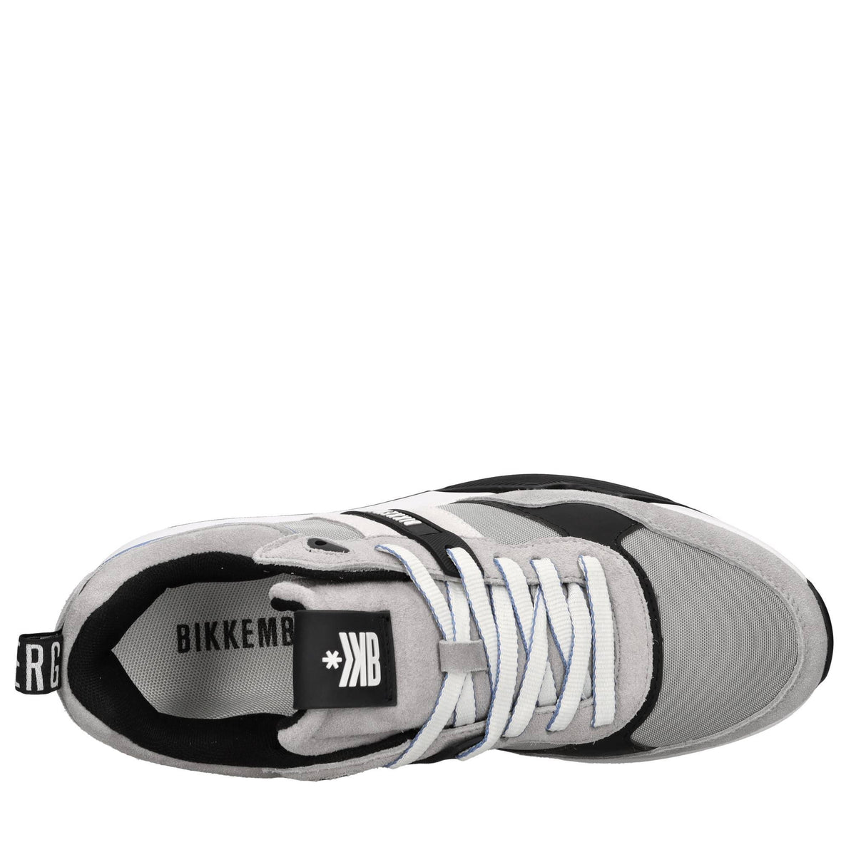 Sneakers in camoscio, ecopelle e tessuto 