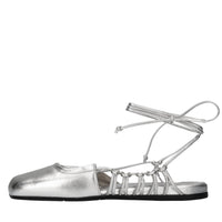Flat in pelle 