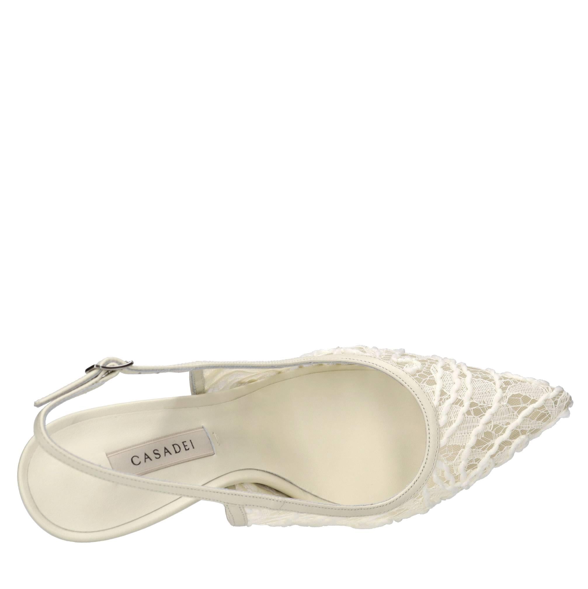 Décolleté slingback Chantilly in pelle e pizzo 