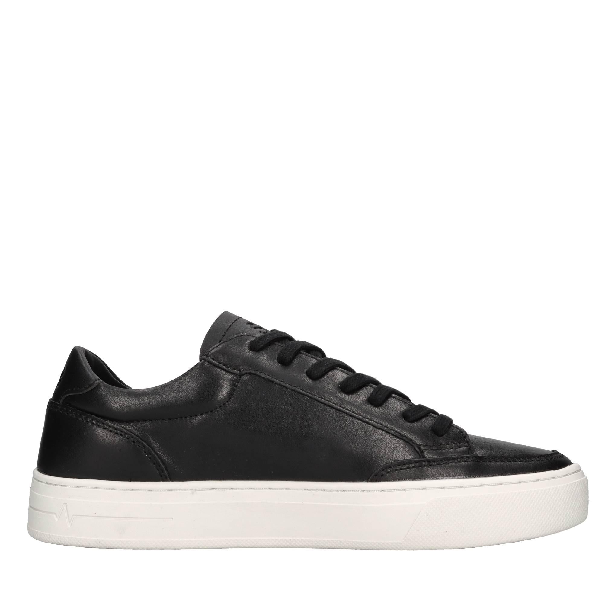 Sneakers in pelle 