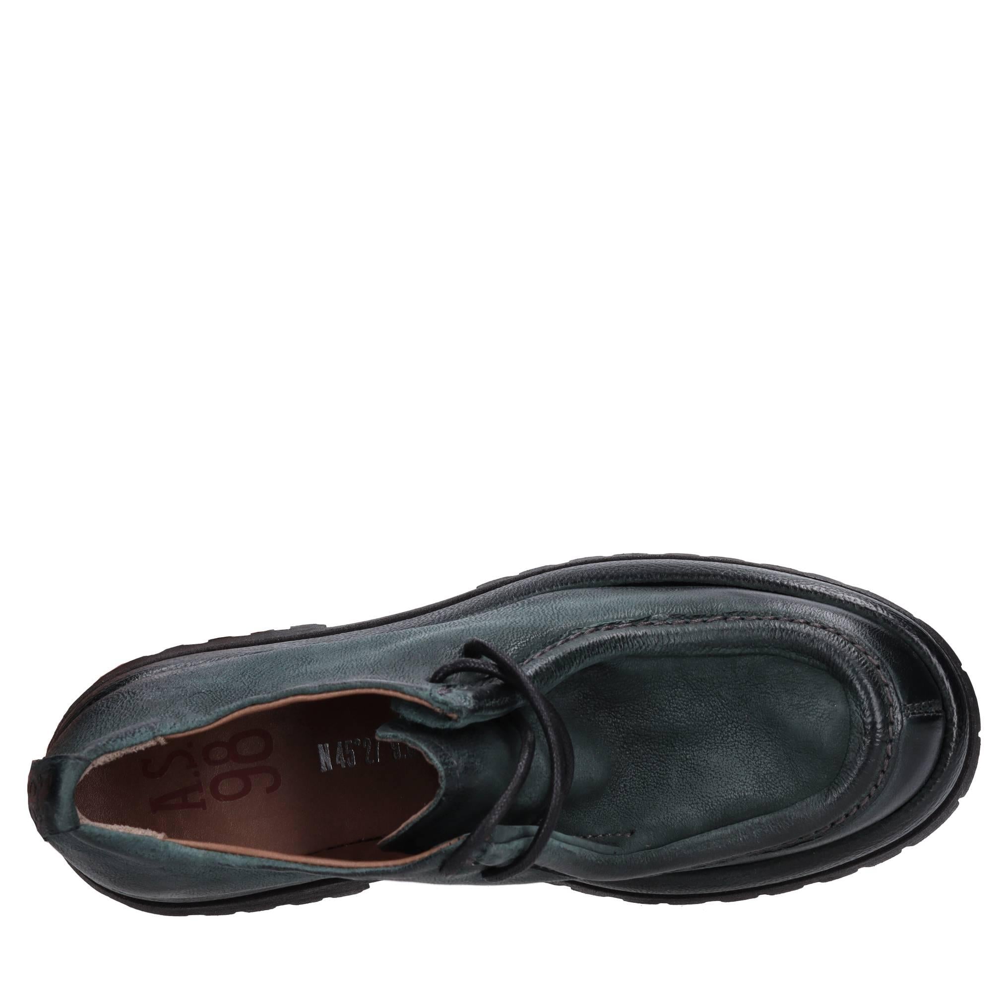 Stringate in pelle 
