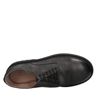 Stringate in pelle 