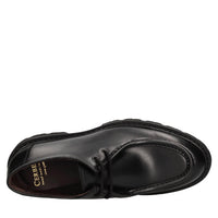 Stringate in pelle 