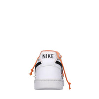 Sneakers in pelle 