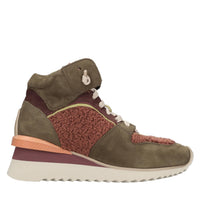 Sneakers alte in pelle e tessuto 
