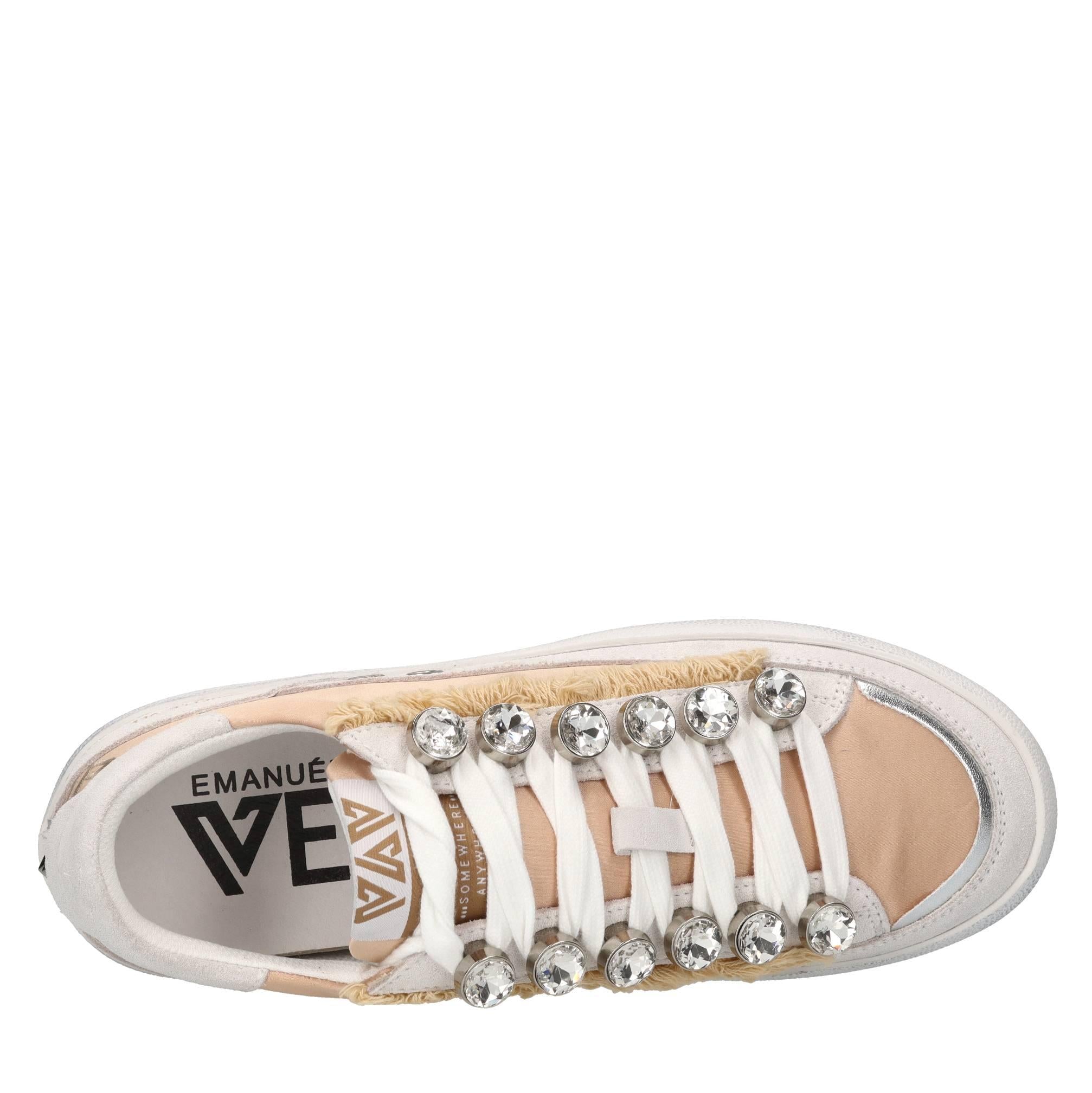 Sneakers in pelle, tessuto e strass 