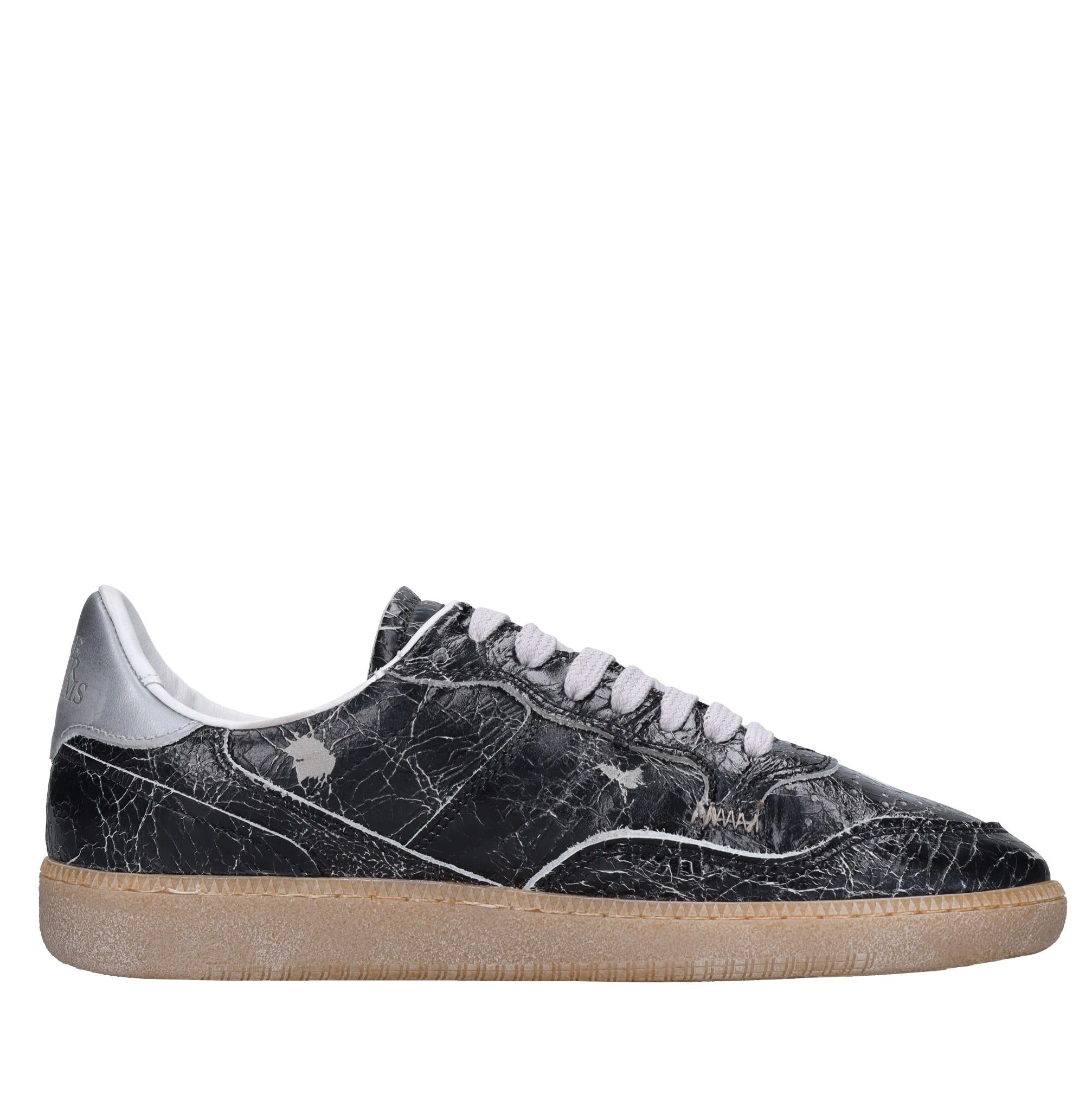 Sneakers in pelle 