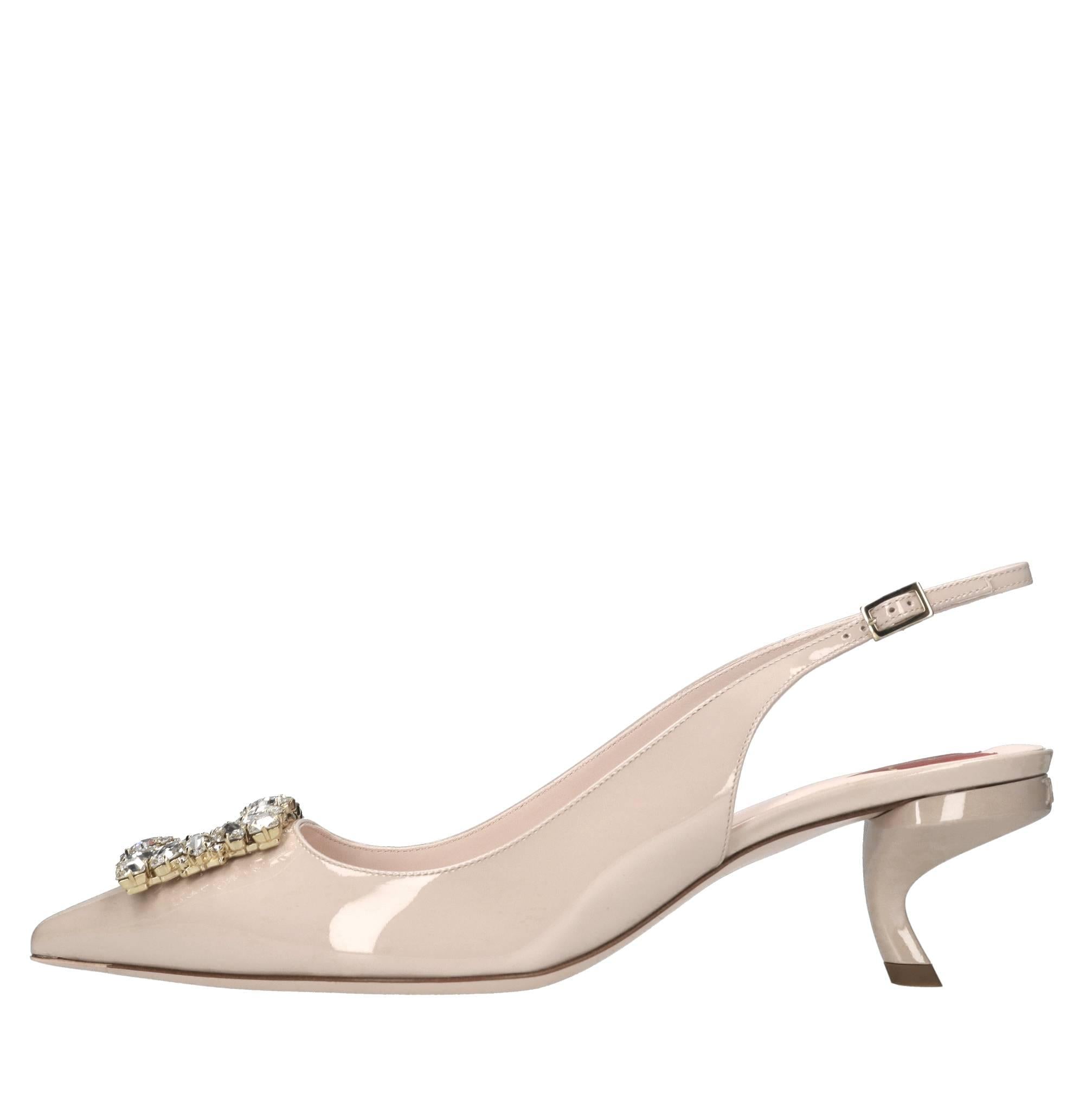 Décolleté slingback in vernice 