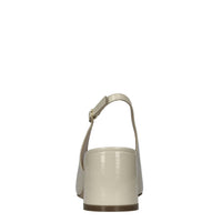 Décolletè slingback in pelle 