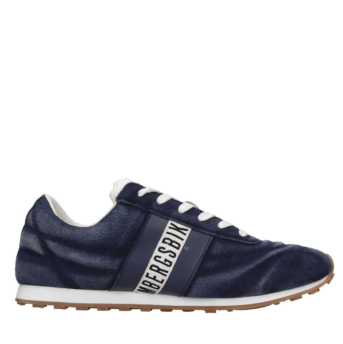 Sneakers in camoscio effetto vintage 
