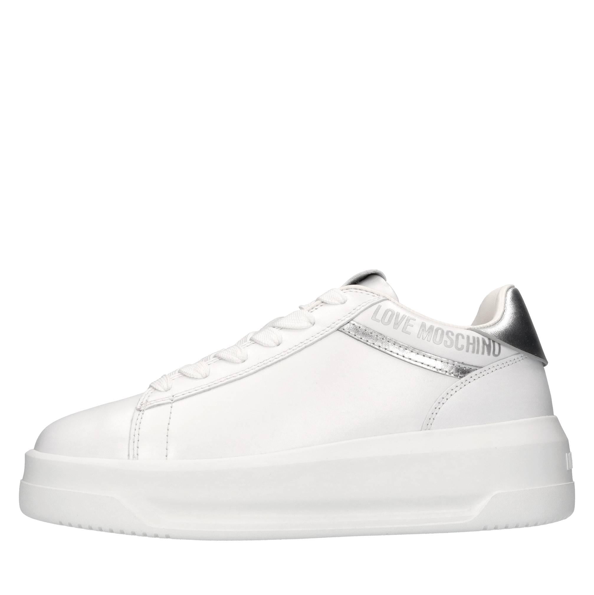 Sneakers in pelle 