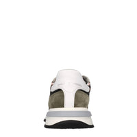Sneakers in pelle e tessuto 