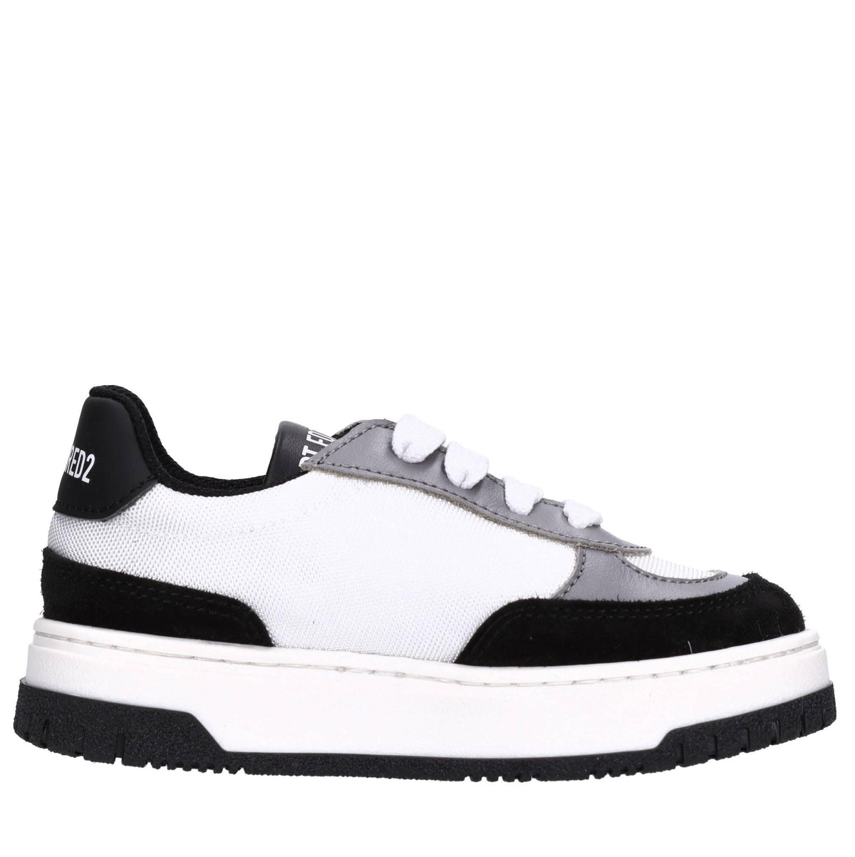 Sneakers in camoscio e tessuto 
