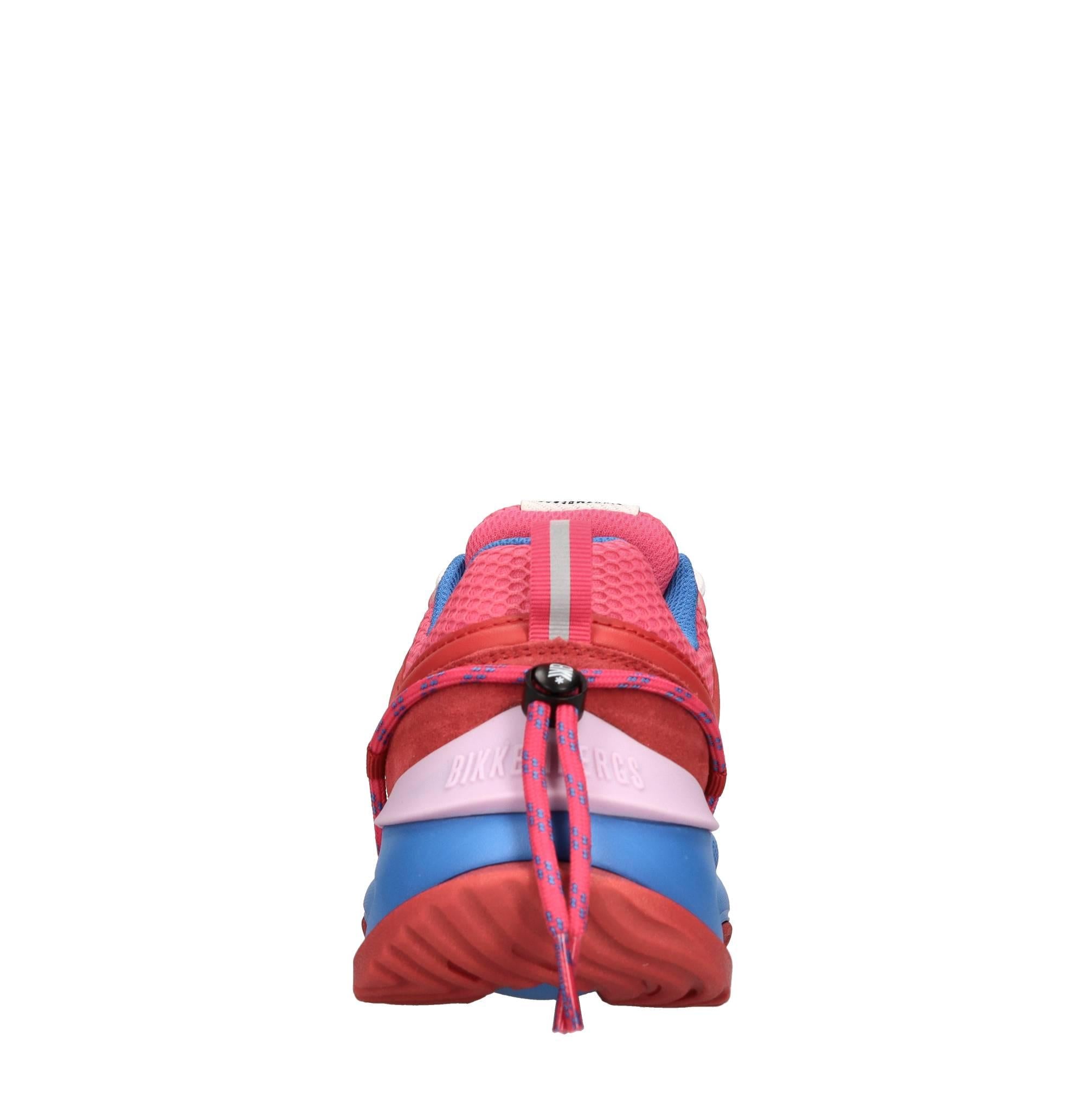 Sneakers in camoscio, ecopelle e tessuto 