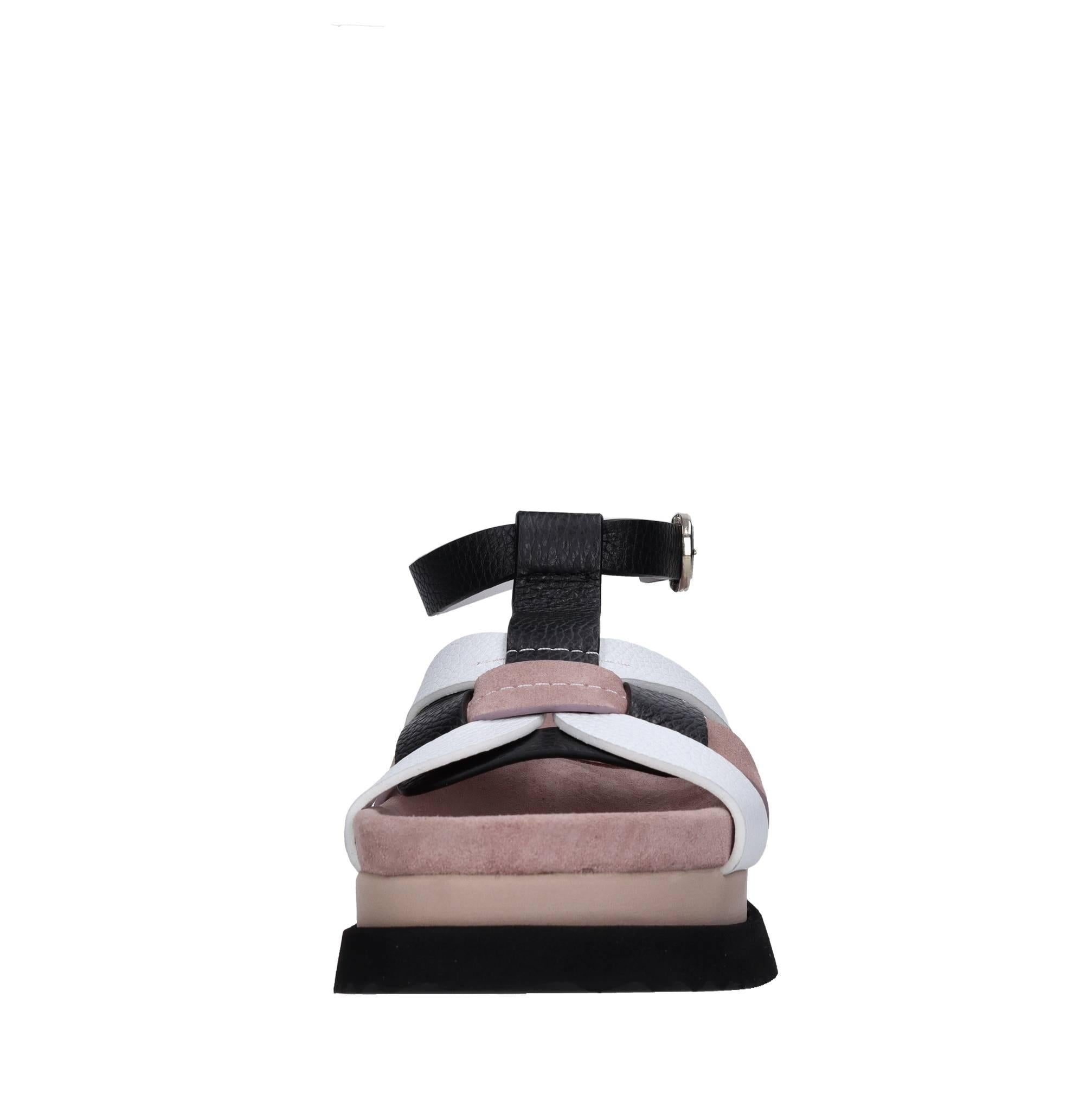 Sandali in pelle e camoscio 