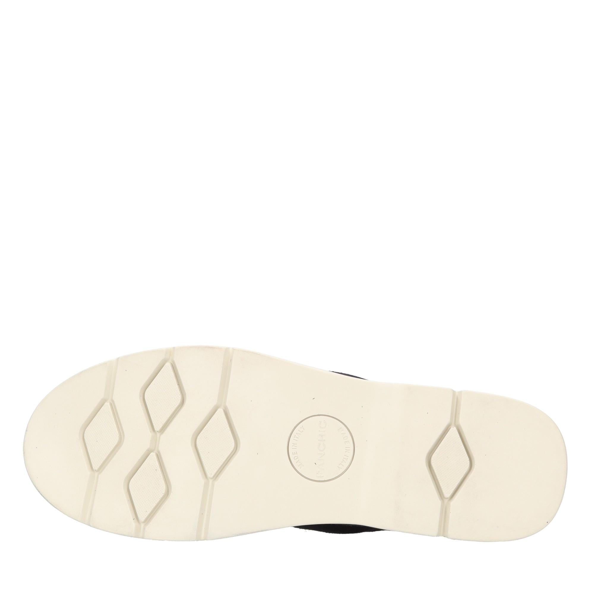 Slip-on modello P19 di PANCHIC in camoscio 