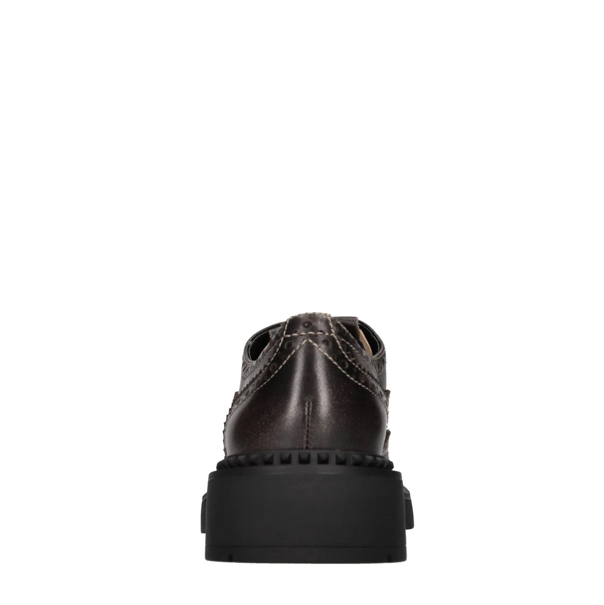 Stringate in pelle 