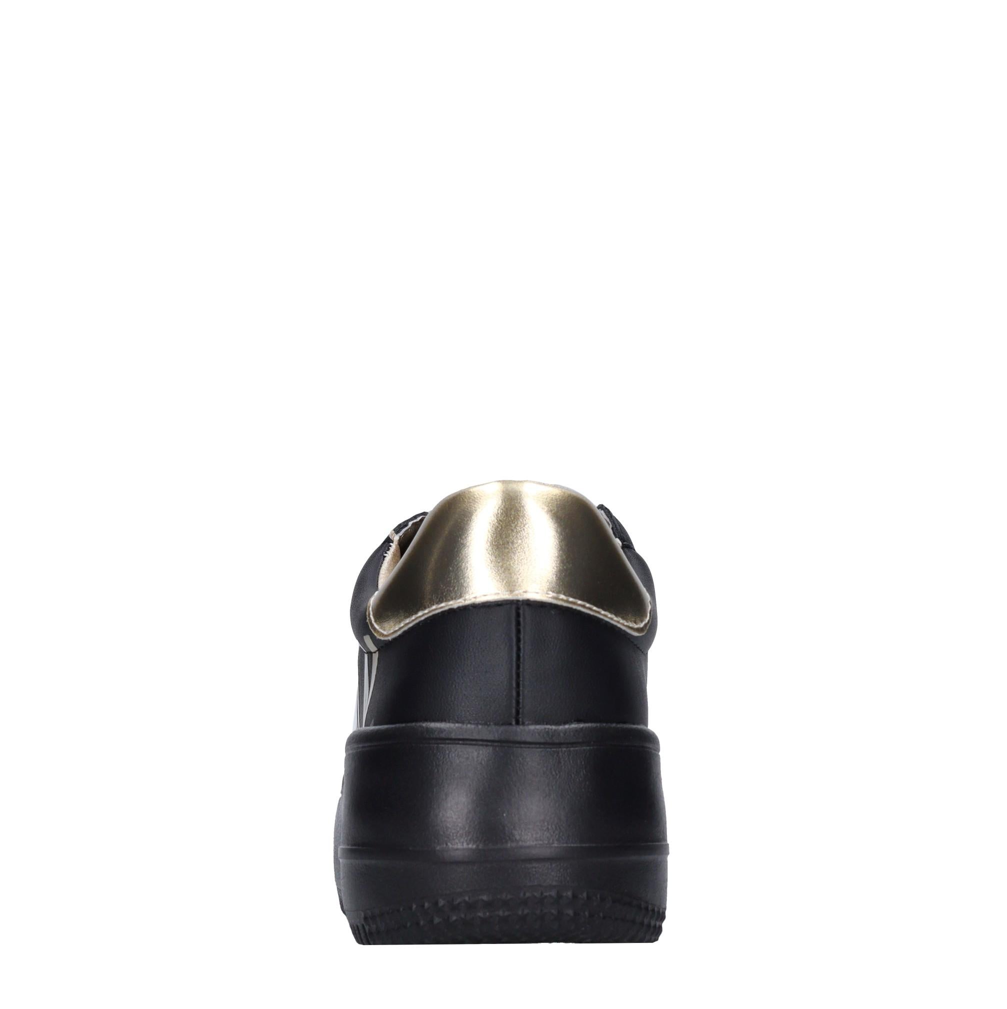 Sneakers in ecopelle 