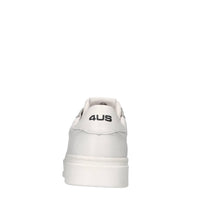 Sneakers in pelle 