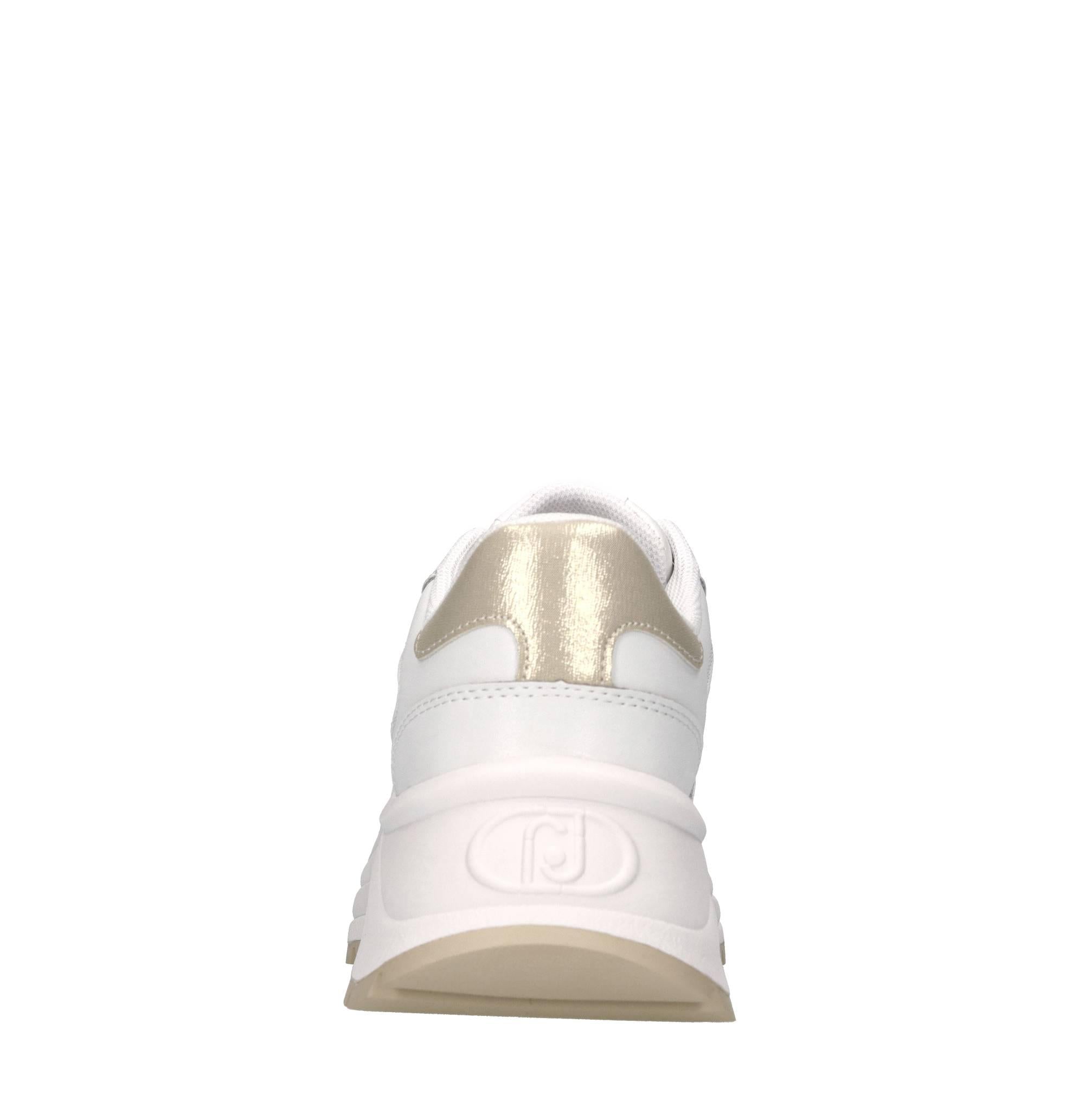 Sneakers in pelle ed ecopelle 