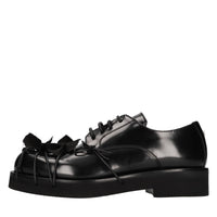 Stringate in pelle 