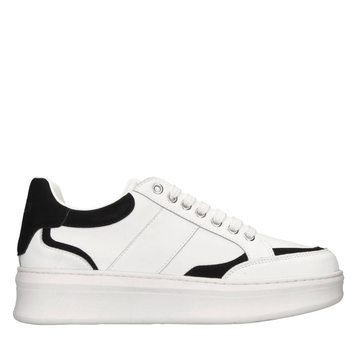 Sneakers in pelle ed ecopelle 