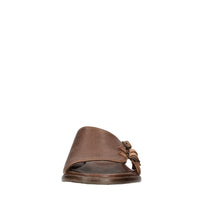 Mules flat in pelle 