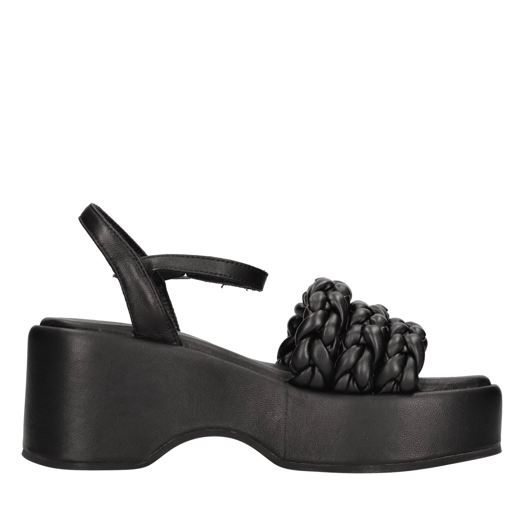 Sandalo modello TAMARA CROSS in ecopelle 