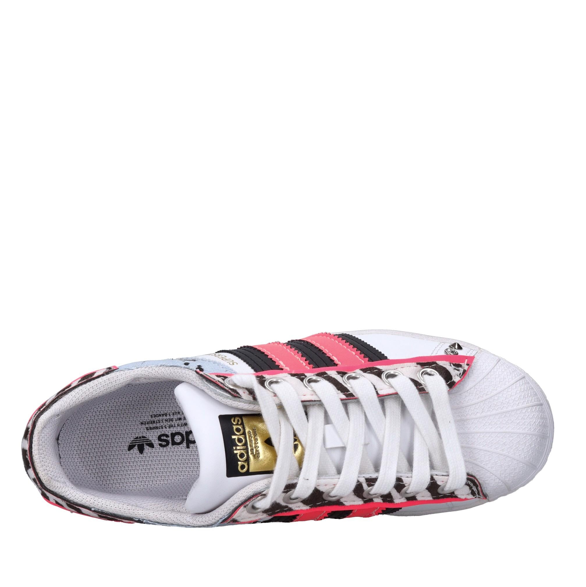 Sneakers in pelle e tessuto 