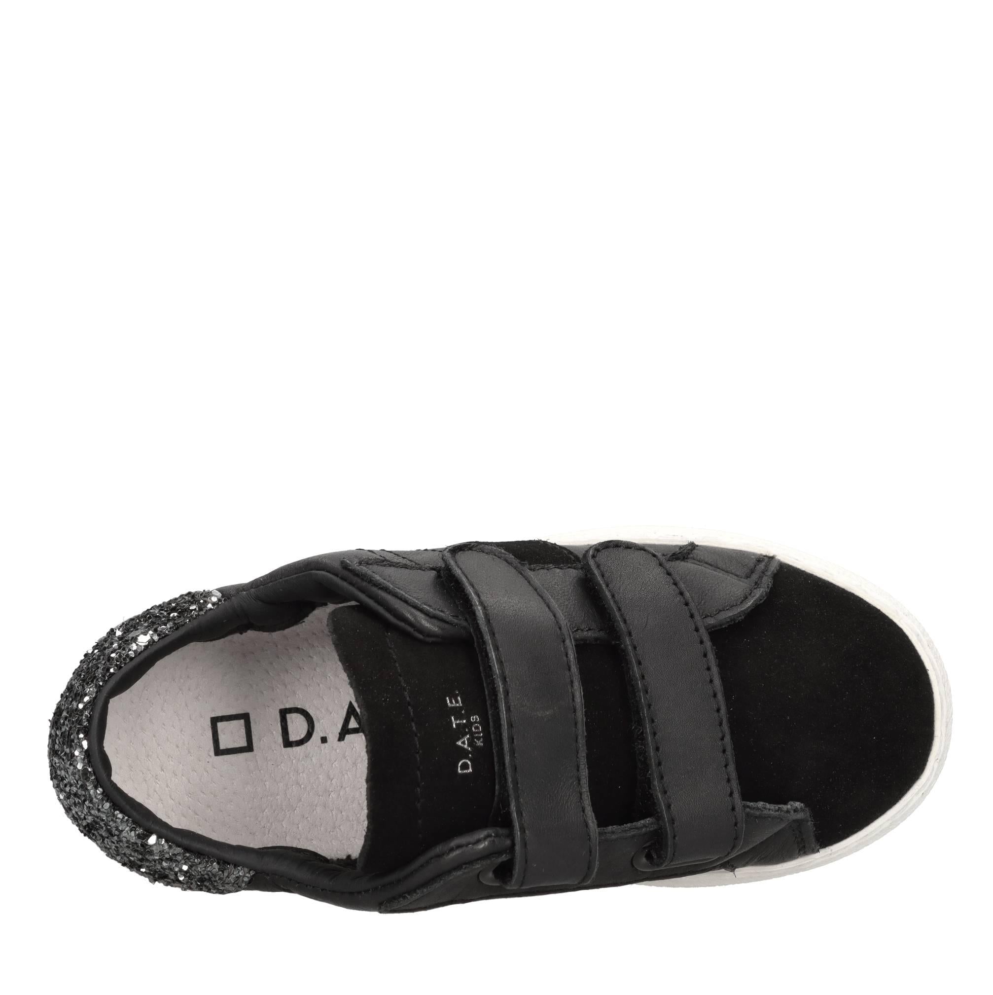 Sneakers in pelle e tessuto 