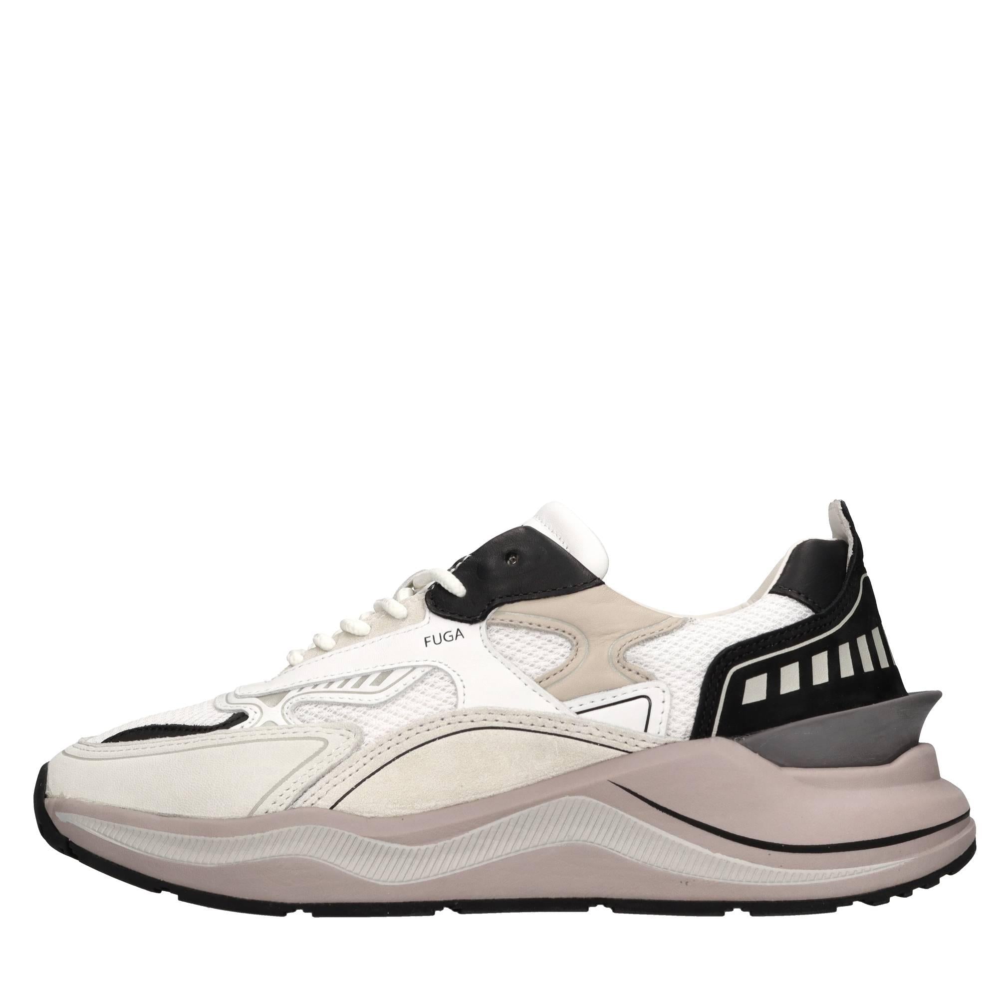 Sneakers in camoscio e tessuto 