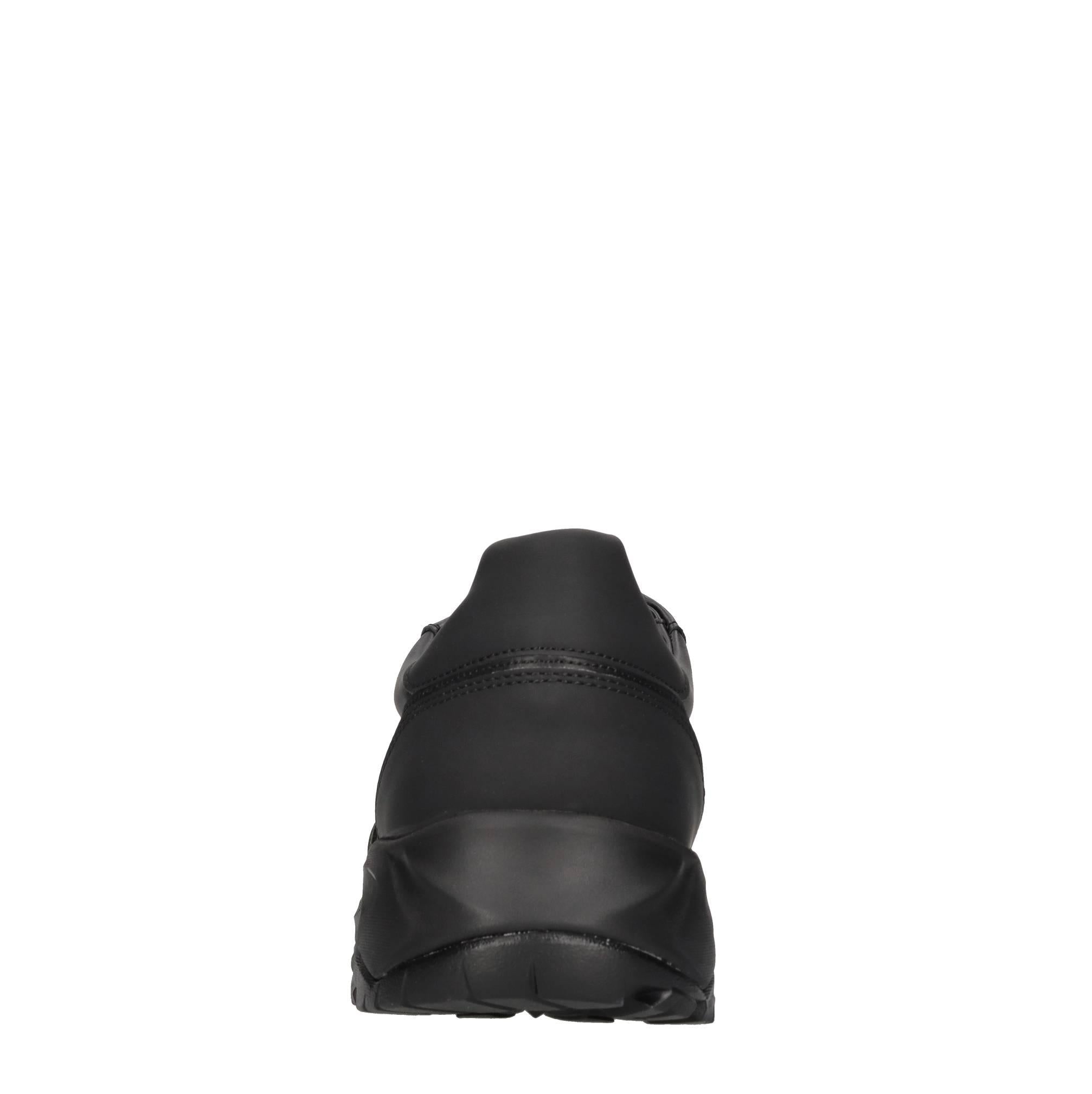 Sneakers in pelle 