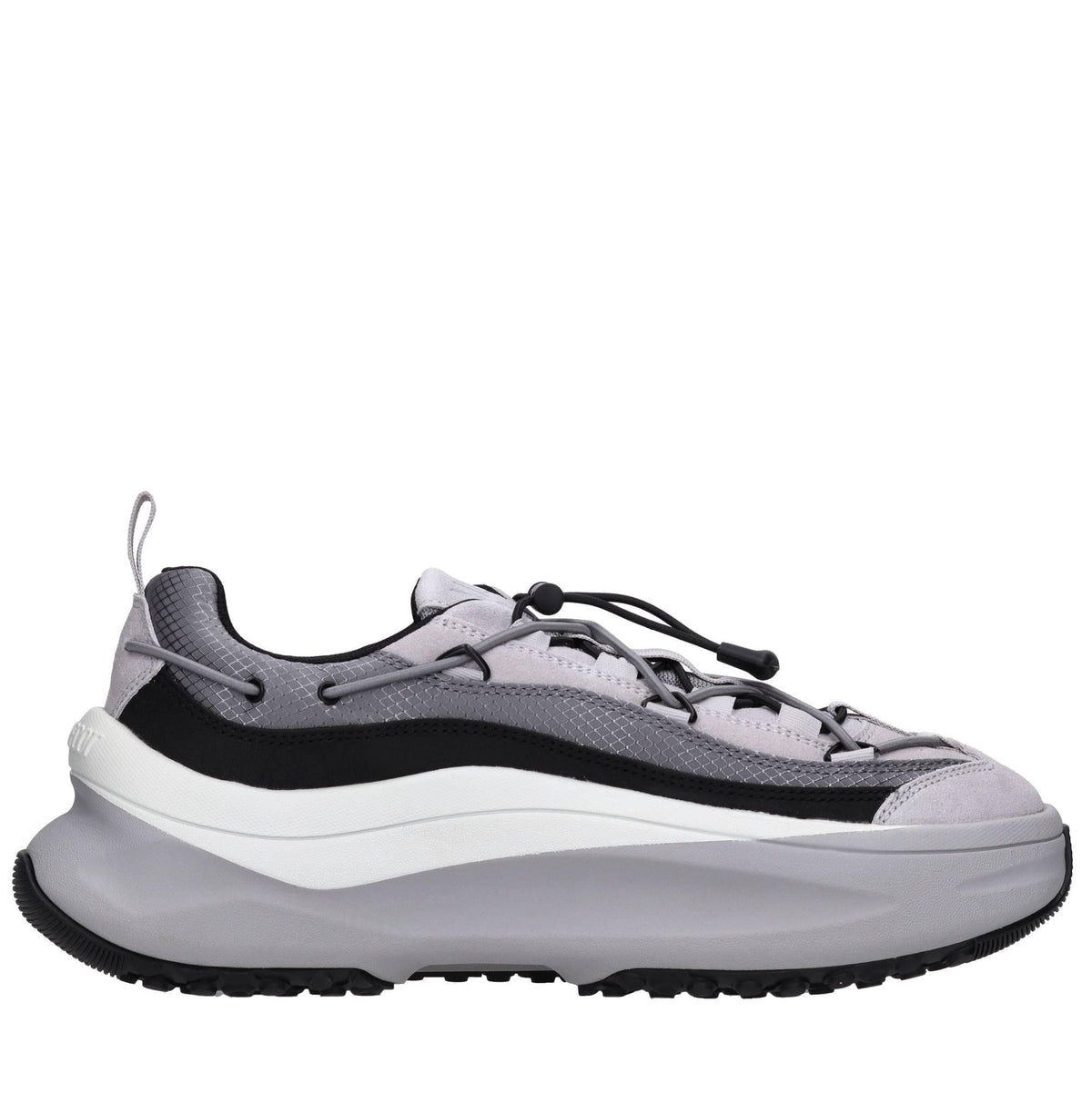 Sneakers in camoscio e tessuto 