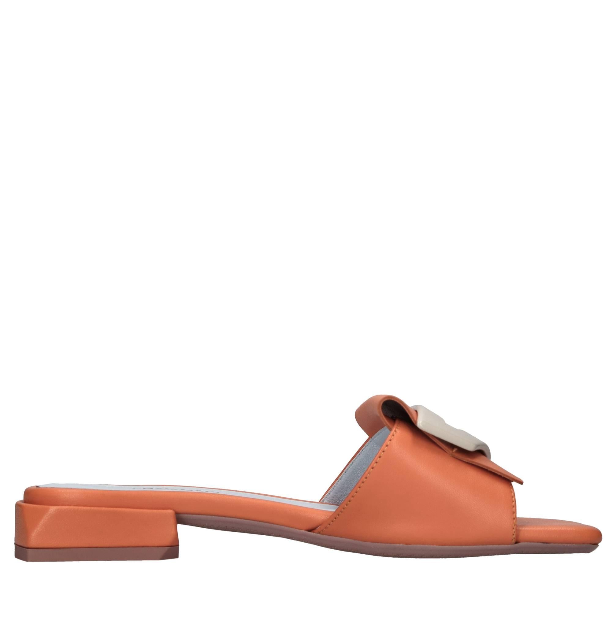 Mules in pelle 